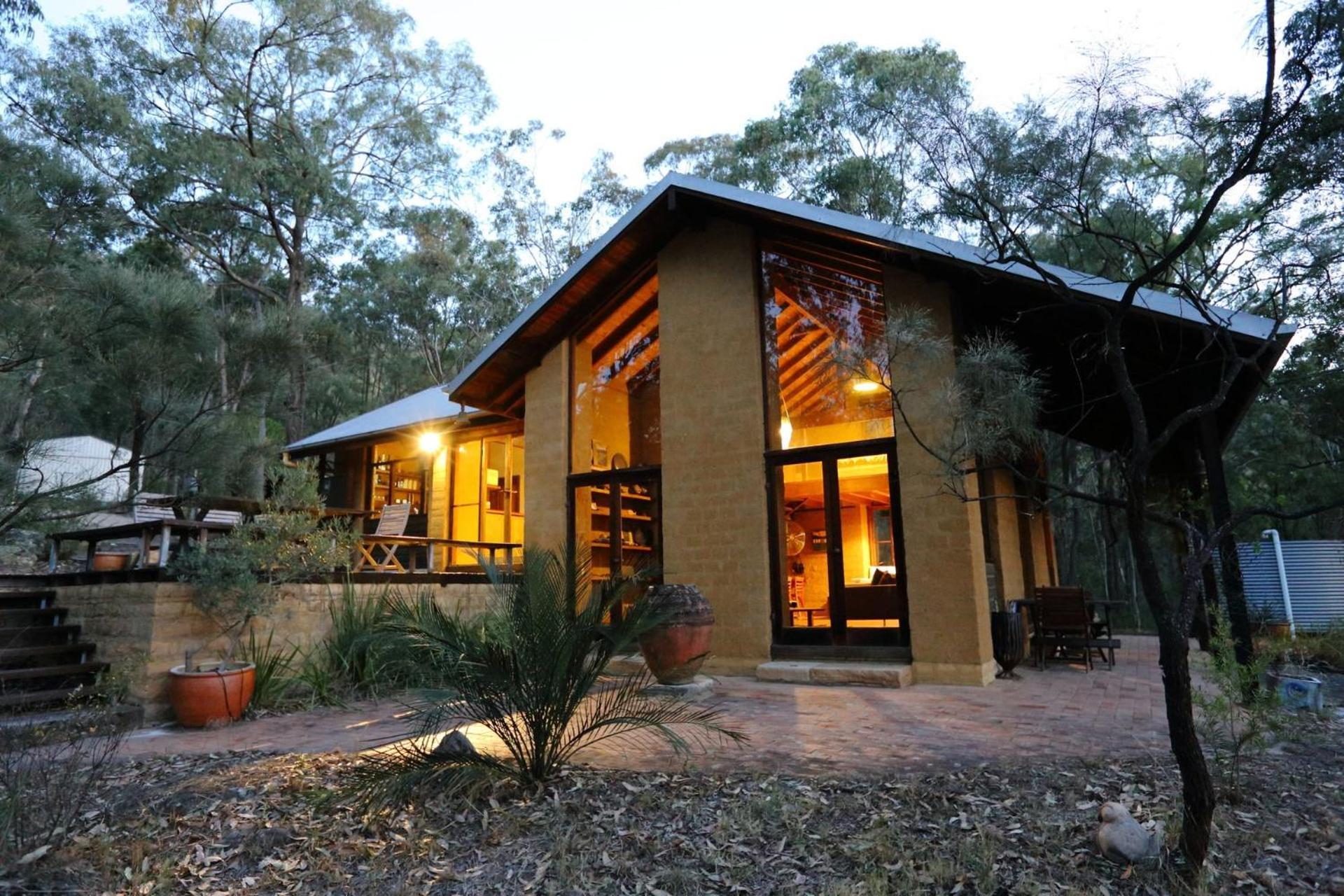 Corymbia Cottage Brokes Secluded Escape For Max 4 Luaran gambar